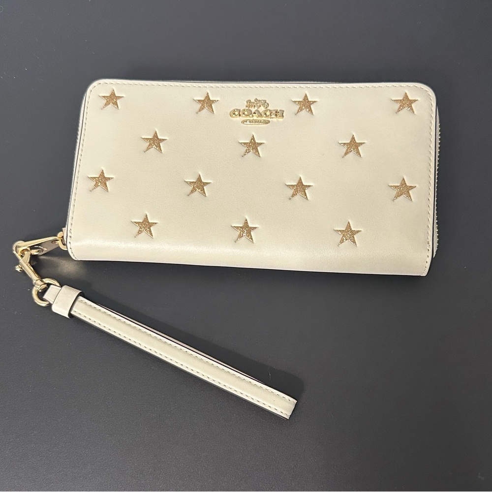Coach Cream Star-Embellished Large Leather Wallet w Strap. NWT. Limited Edition - Picture 9 of 16